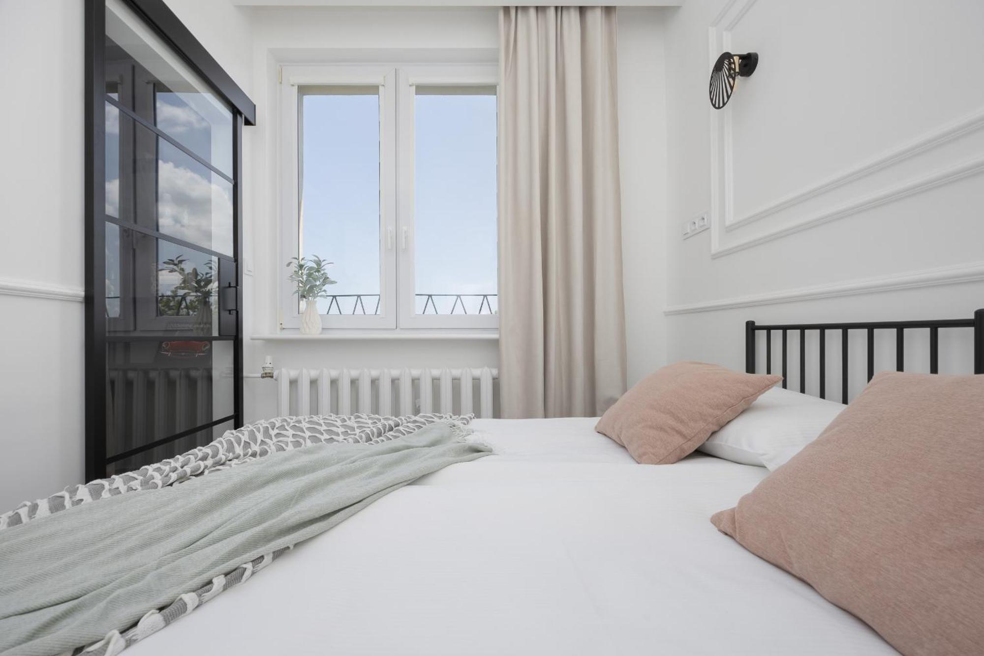 Elegancki Dla 4 Osob W Warszawie By Renters *