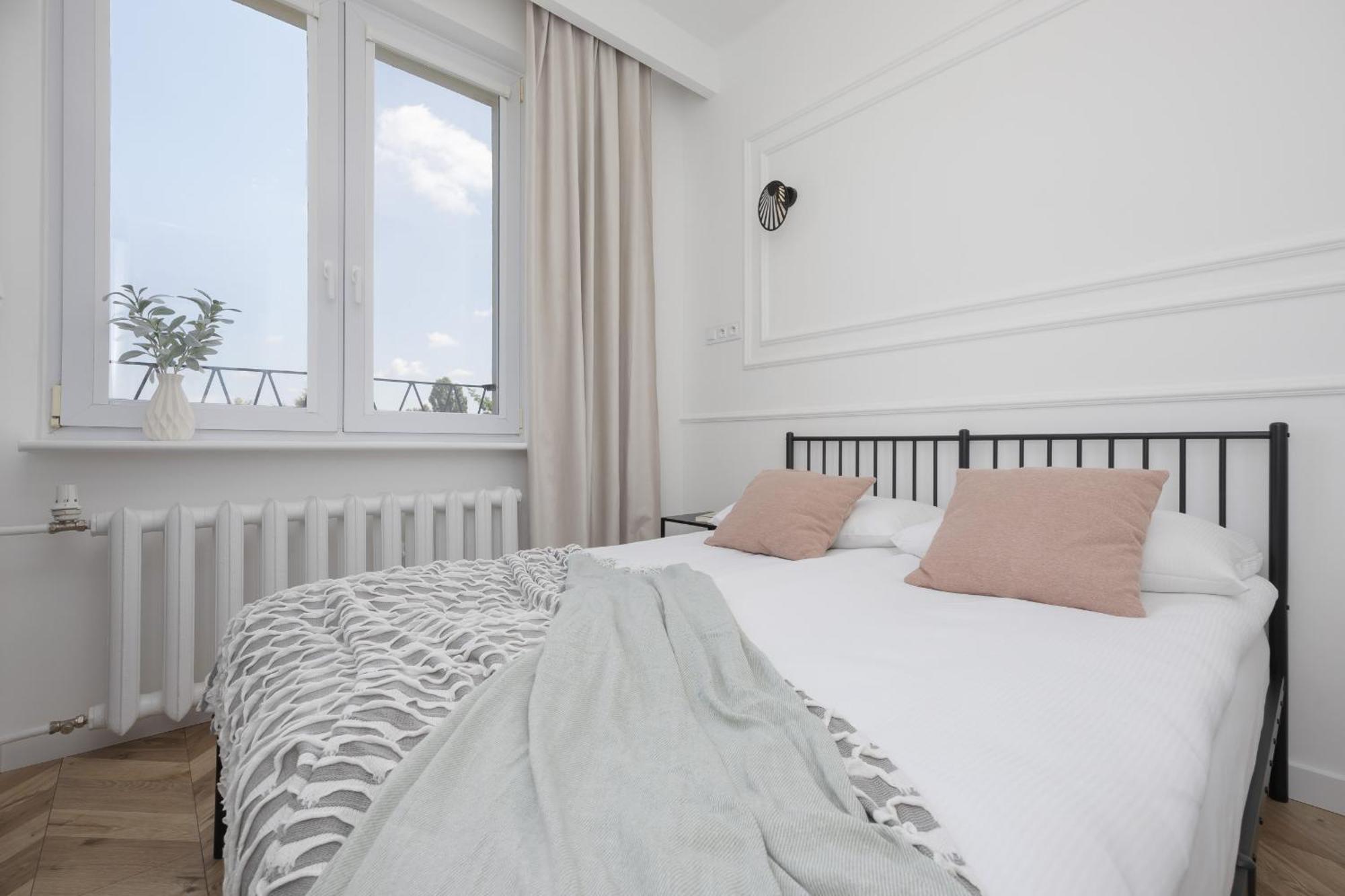 Apartment Elegancki Dla 4 Osob W Warszawie By Renters