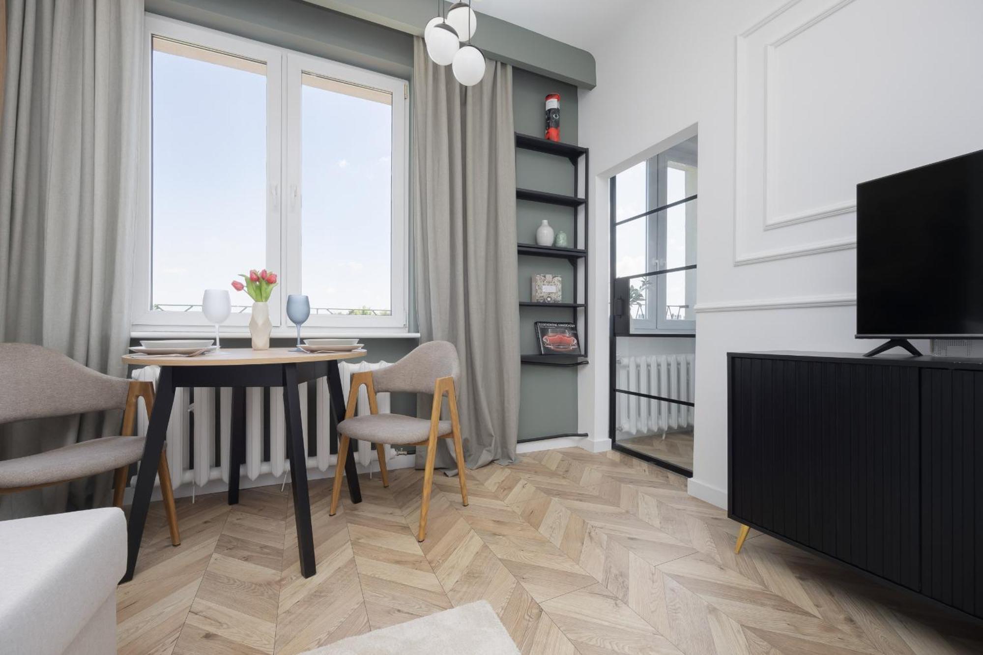 Elegancki Dla 4 Osob W Warszawie By Renters Apartment Warsaw
