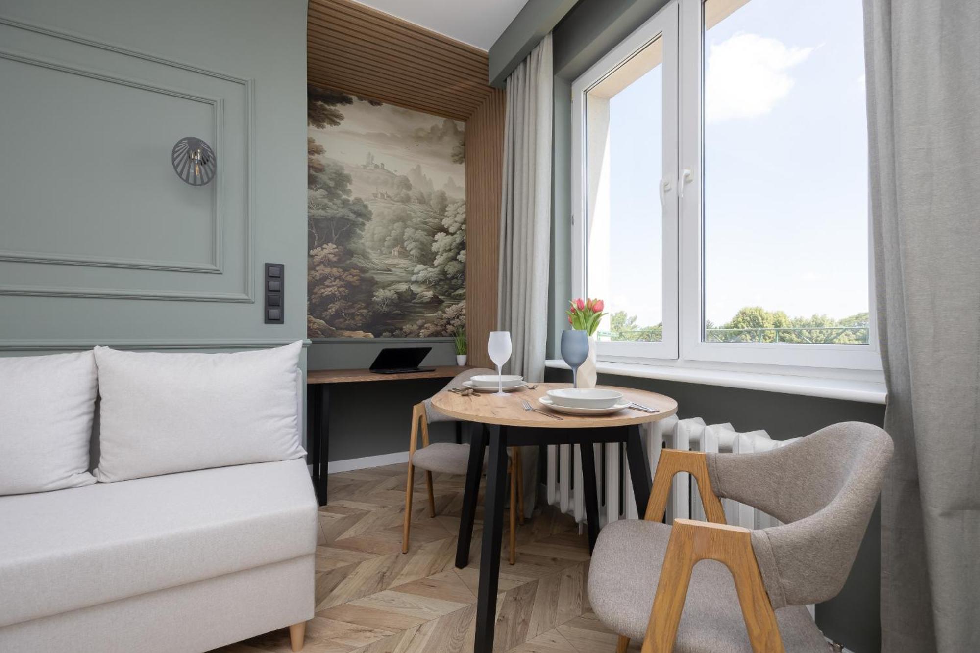 Apartamento Elegancki Dla 4 Osob W Warszawie By Renters *